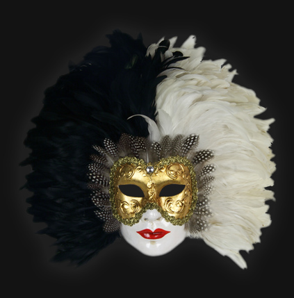 volto_piume_sera_black_white variant