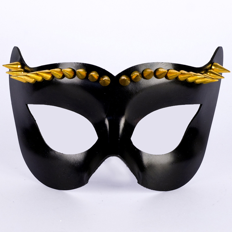 Colombina Vamp Leather Spikes Gold variant