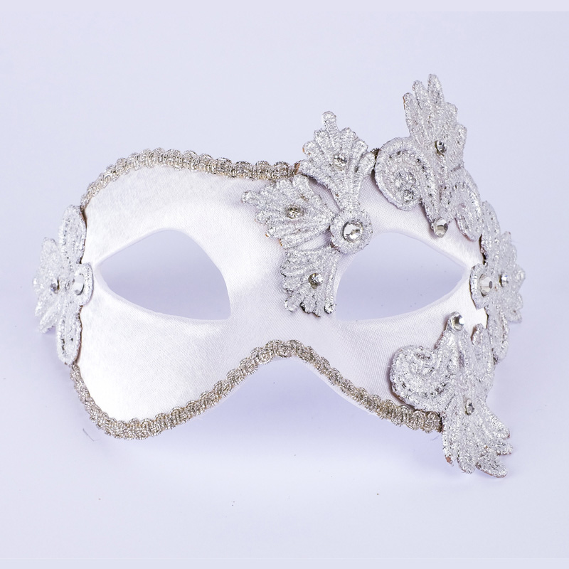 colombina_macrame_paradiso_satin_silver_white variant