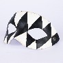Profile estro_arlecchino_black_white