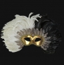 Detail eye_mask_piume_reale_black_white